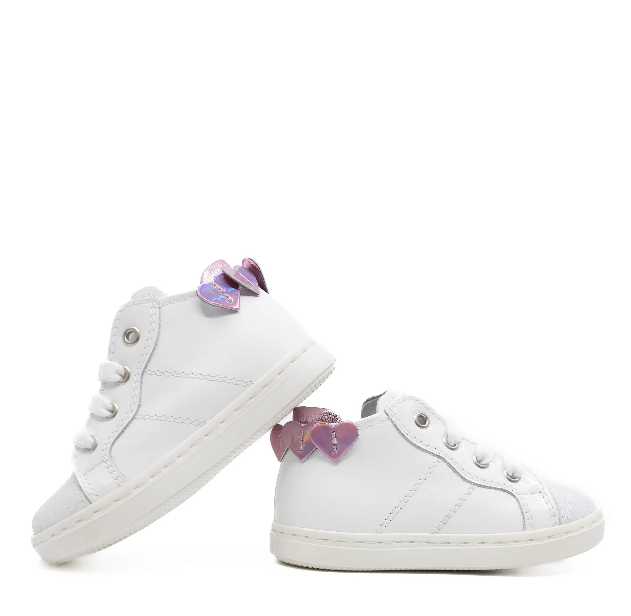 Beberlis White Hearts Sparkly Baby Sneaker