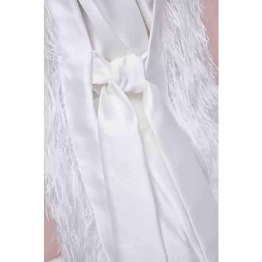 		Bird of paradise white feathery jacket	