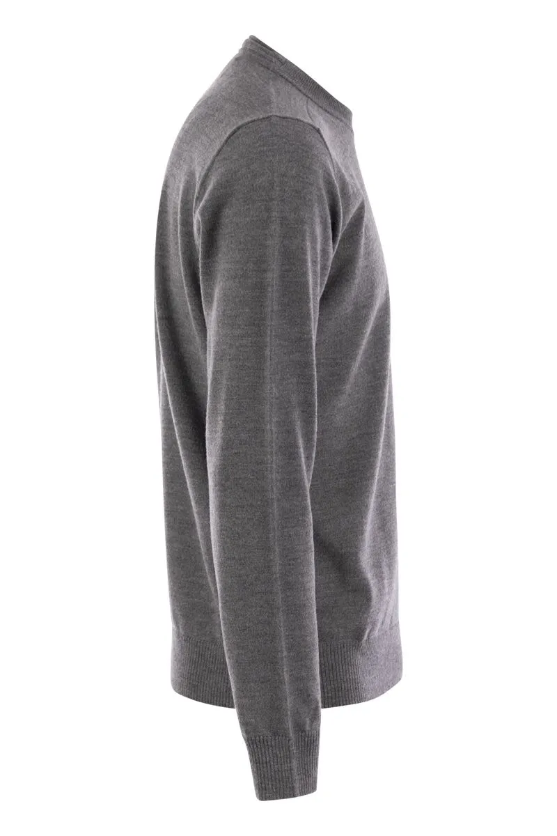 CREW-NECK SWEATER IN VIRGIN WOOL