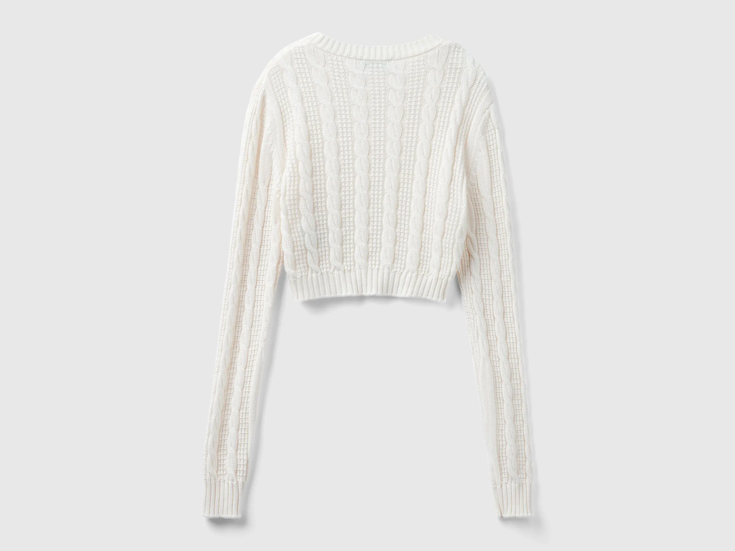 Cropped cable knit sweater - Creamy White | Benetton