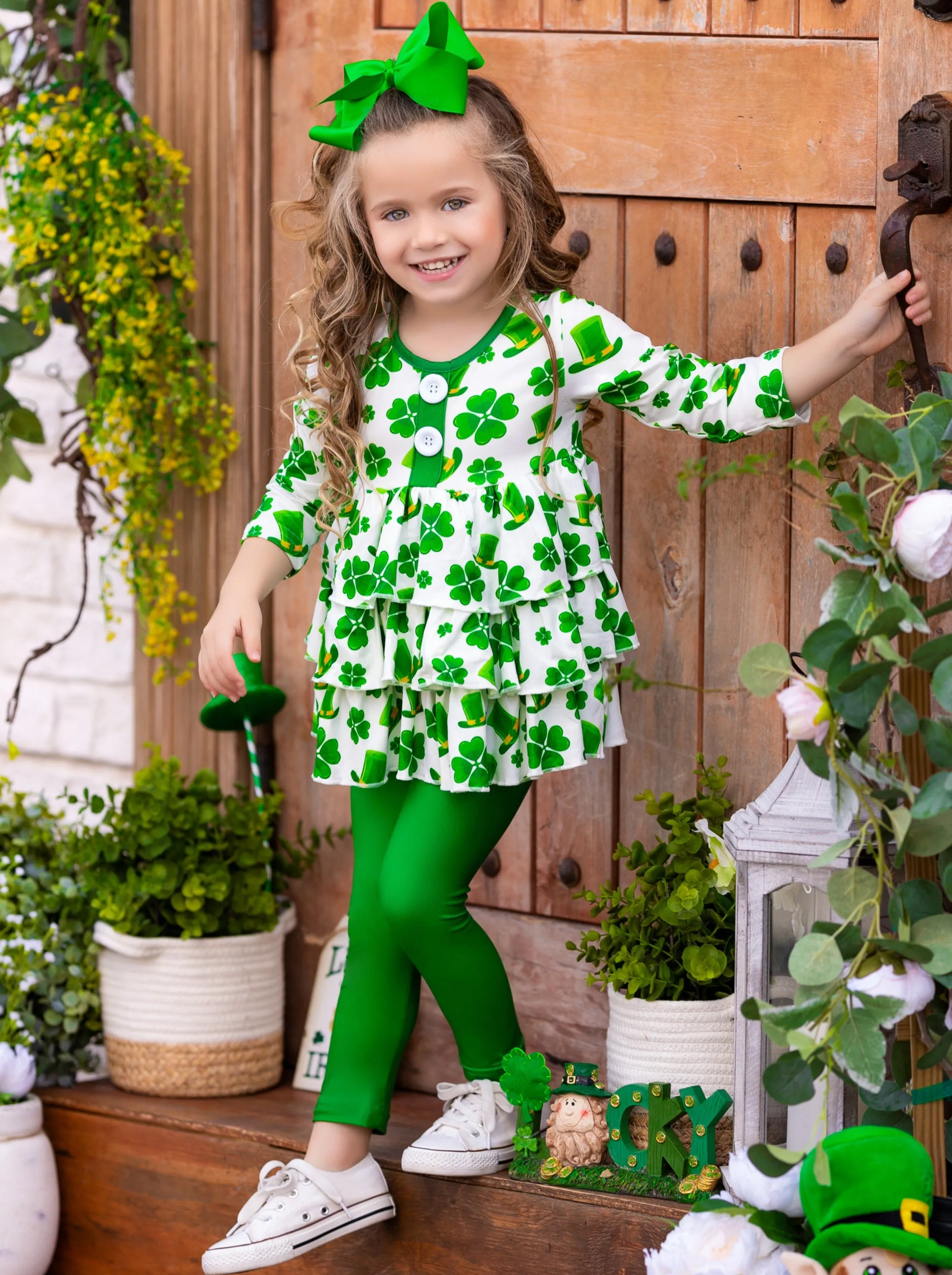 Girls Four-Leaf Clover Print Tiered Ruffled Tunic And Legging Set