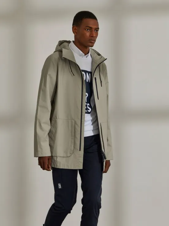 Man's parka in technical fabric with hood and pockets