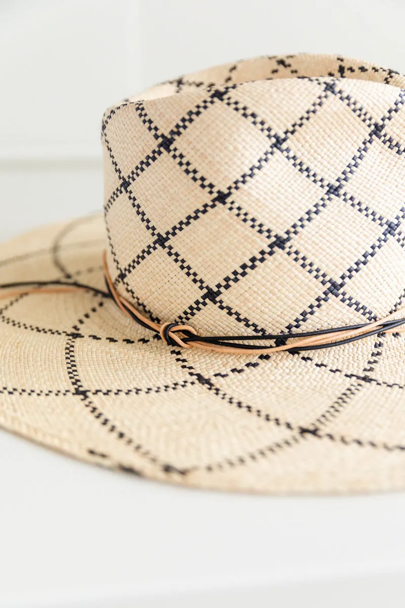 MARKET HAT IN CHECK PANAMA STRAW