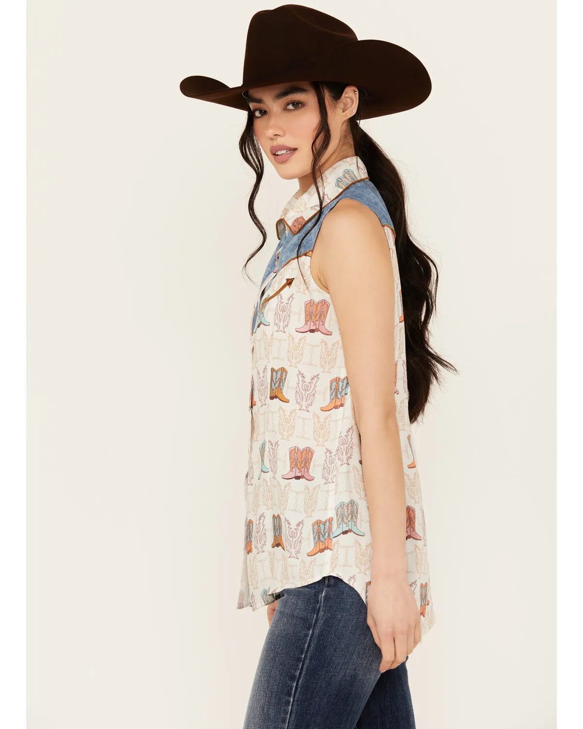 Product Name:  Panhandle Women's Boot Print Sleeveless Pearl Snap Western Shirt