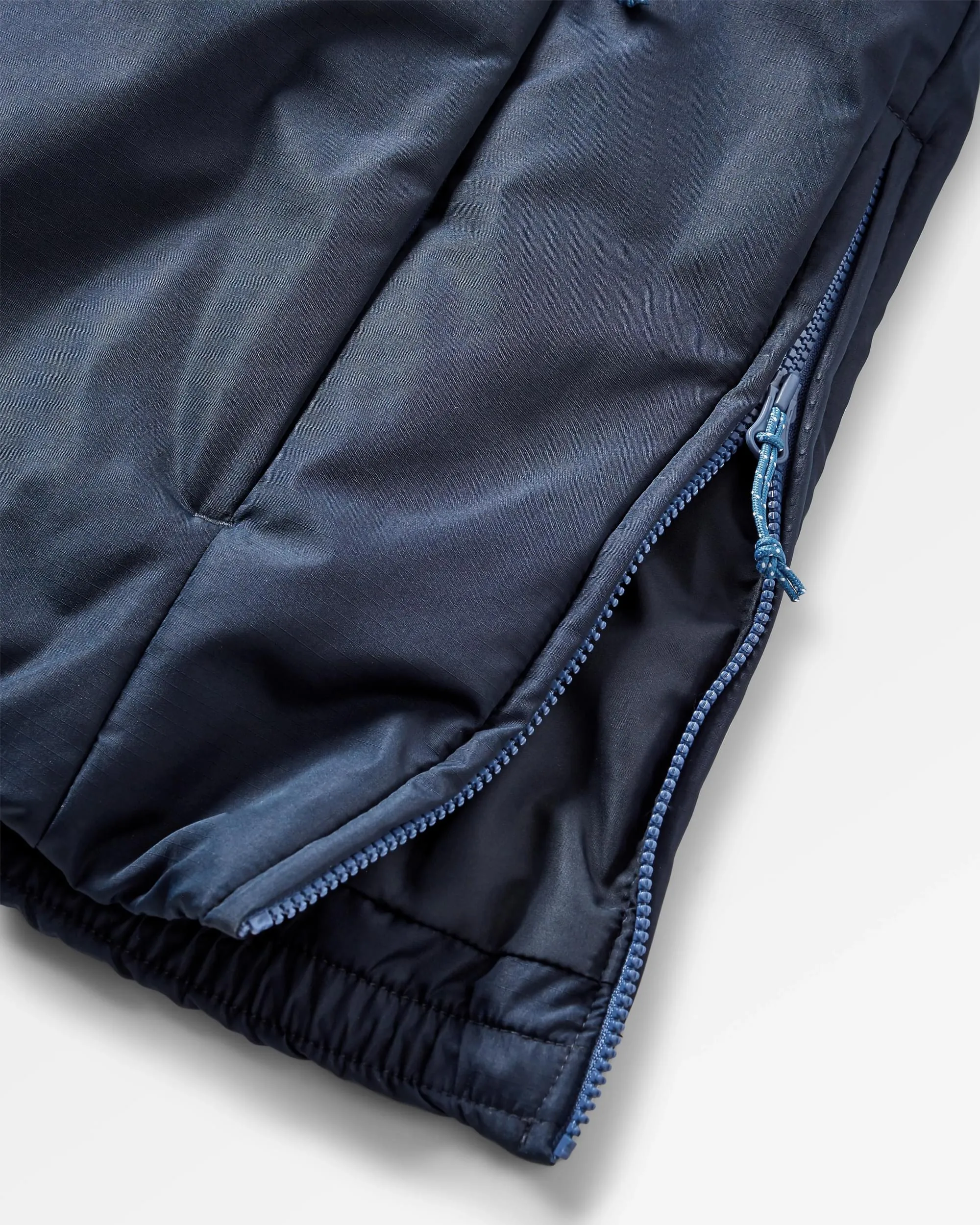 Pursue Recycled Thermore Insulated Jacket - Dark Denim/ Deep Navy