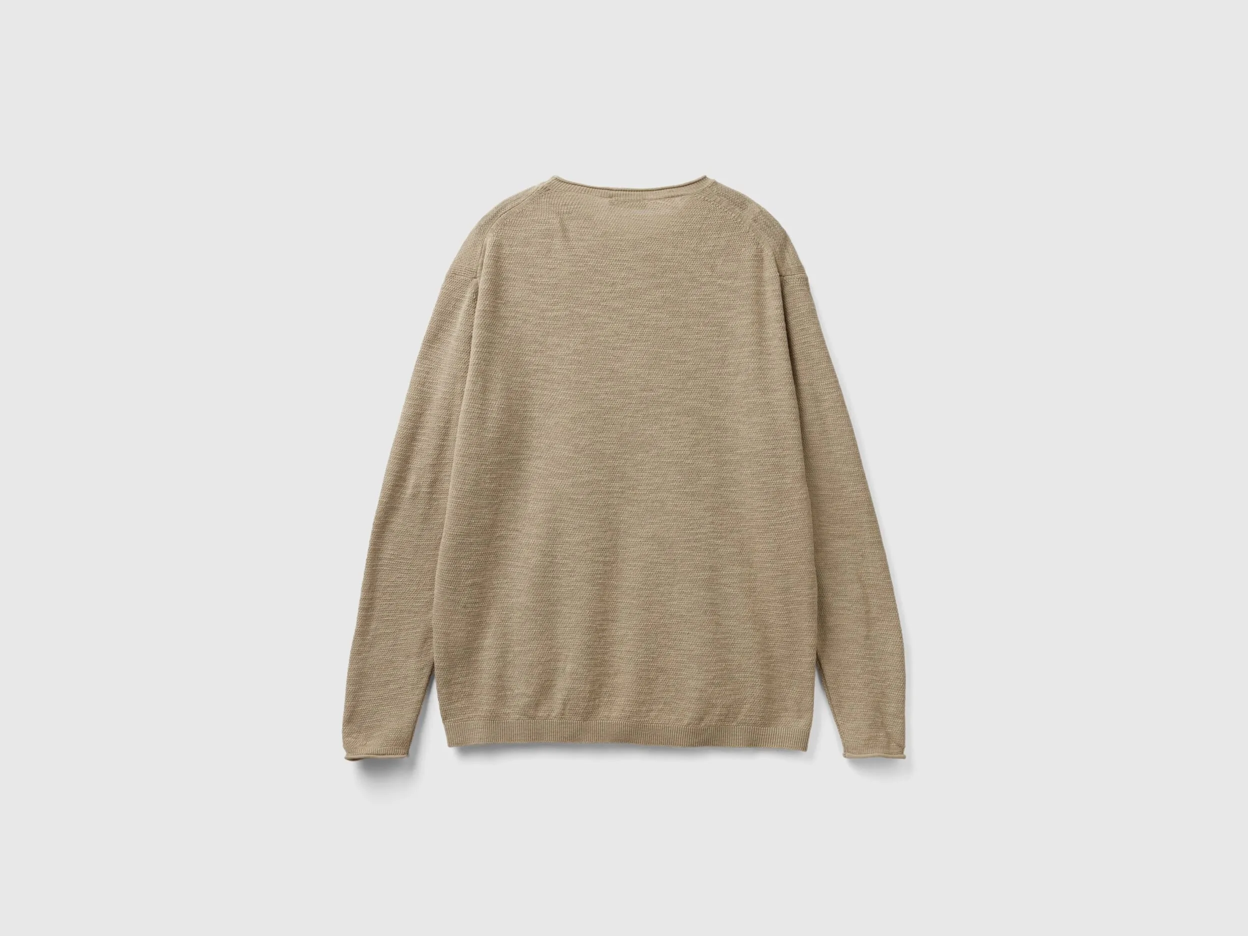 Regular fit sweater in linen blend - Light Green | Benetton