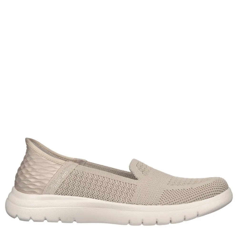 SKECHERS  WOMENS SLIP-INS SERENE SNEAKER