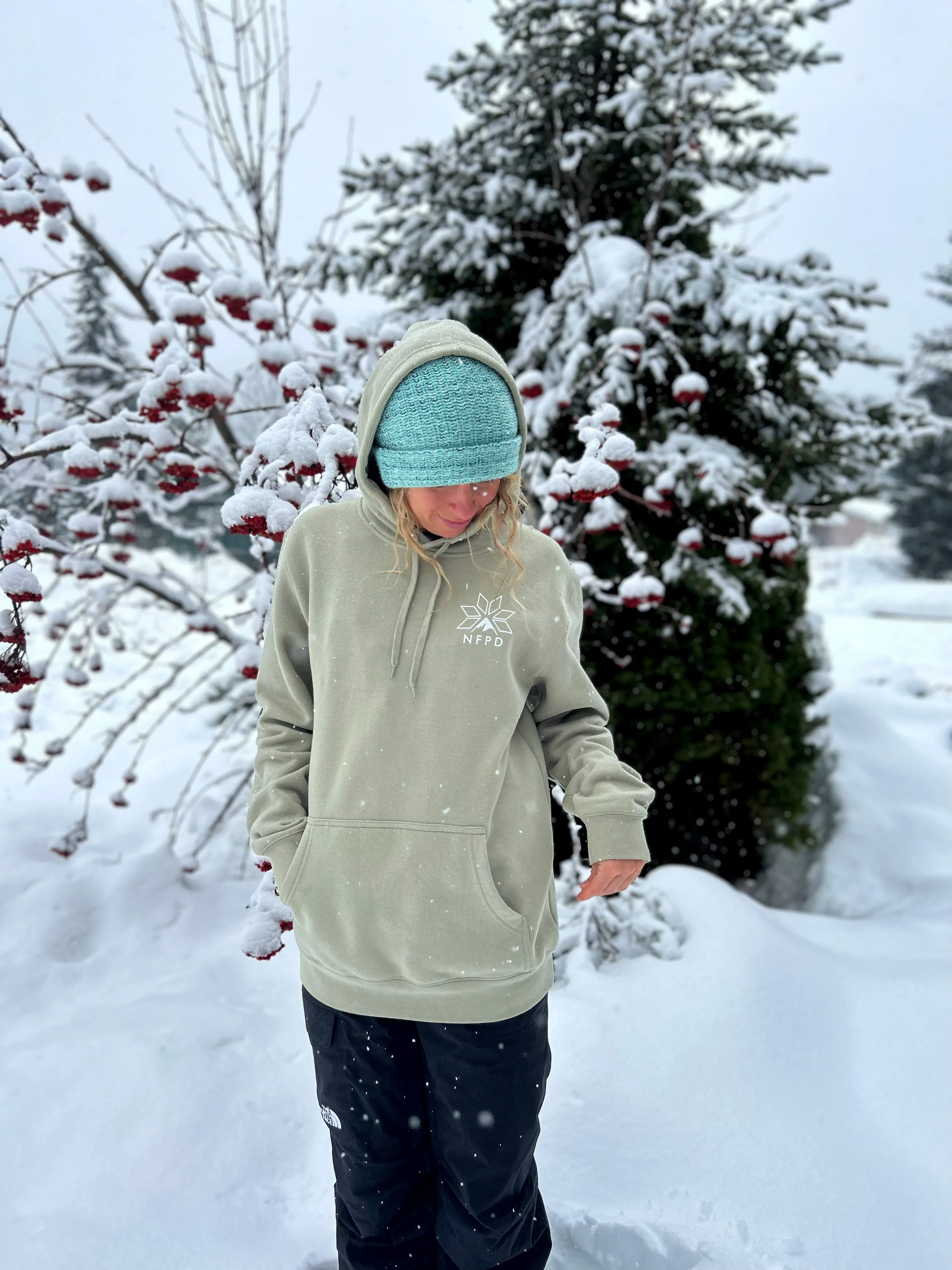 Ski/Snowboard Pines Snug Snow Hoodie - Unisex