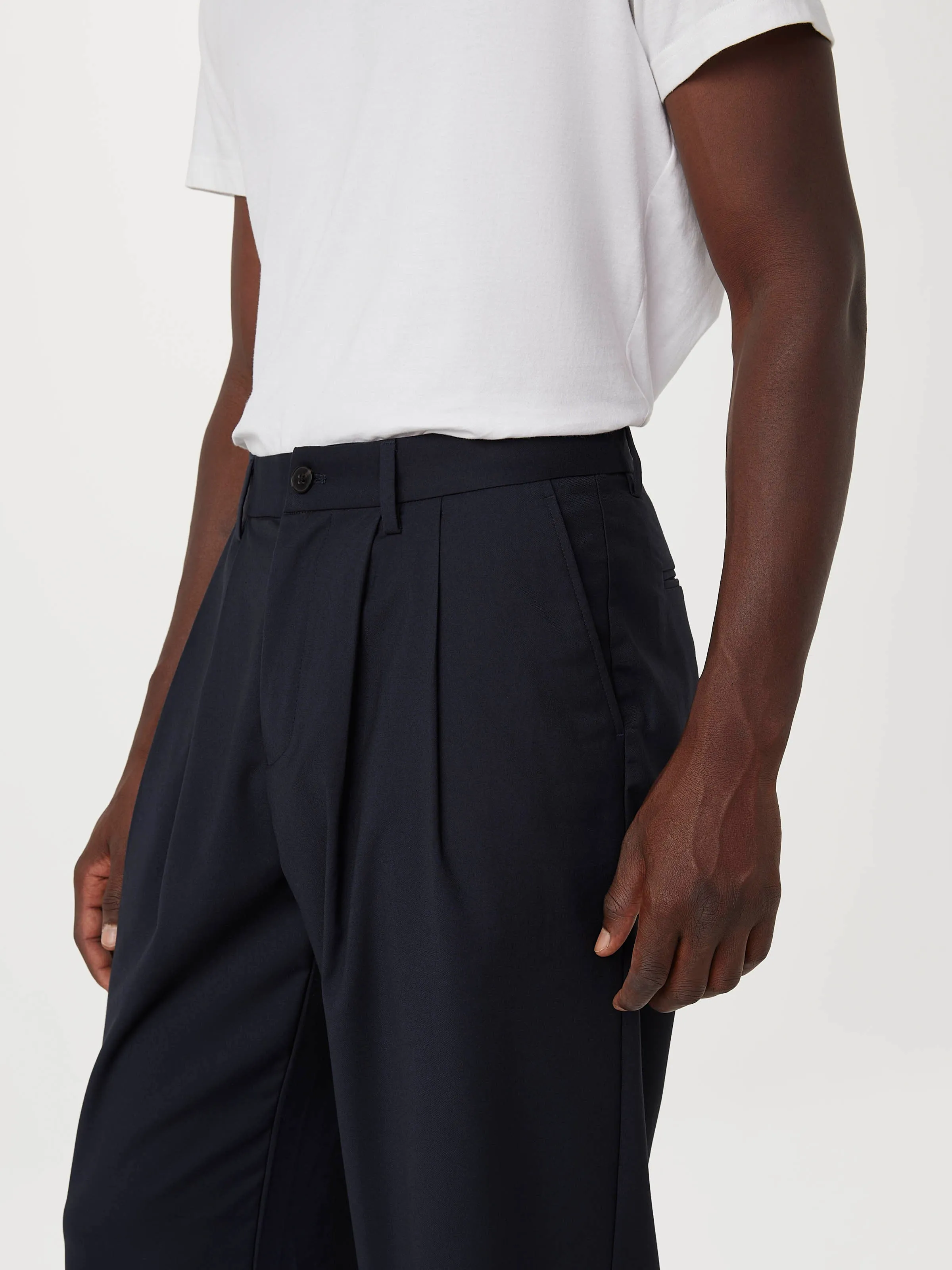 The Theo Pleated Baggy Pant in Deep Blue