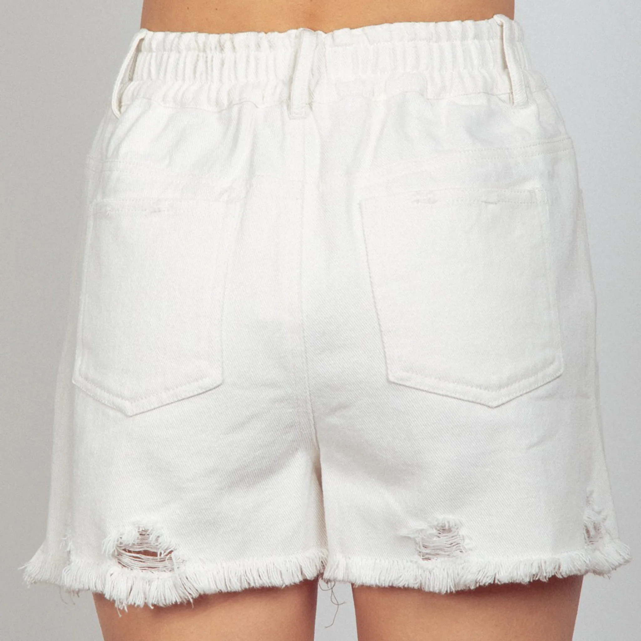 Very G Women's White Hi Waist Pleat Short