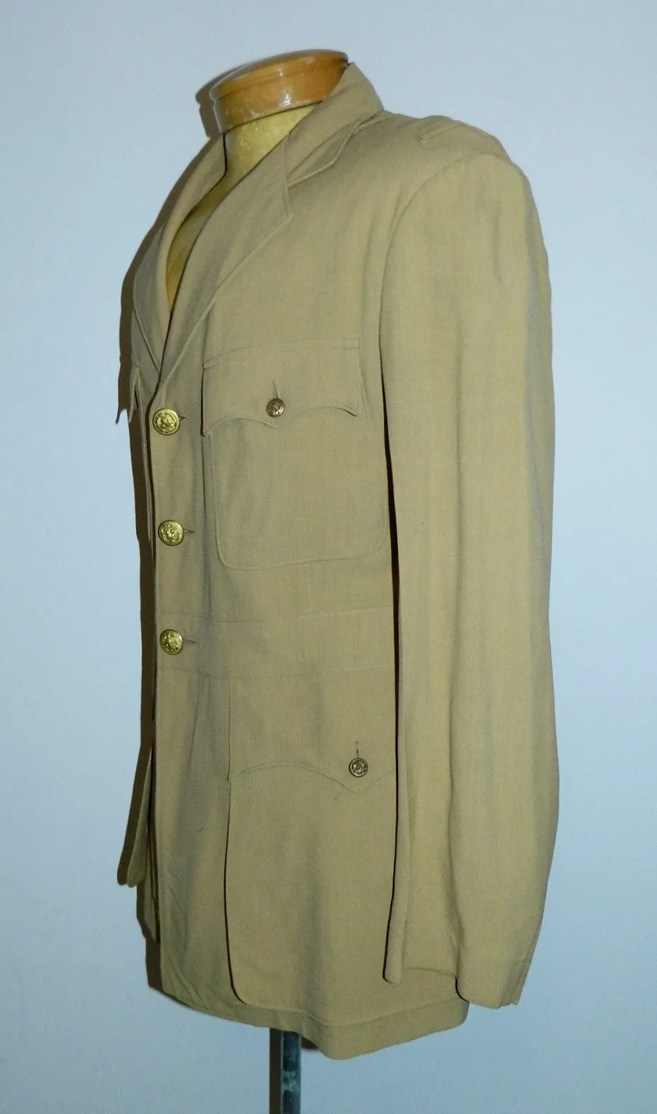 vintage WWII 1940s US Navy tan / khaki wool Summer jacket 3 button blazer tunic