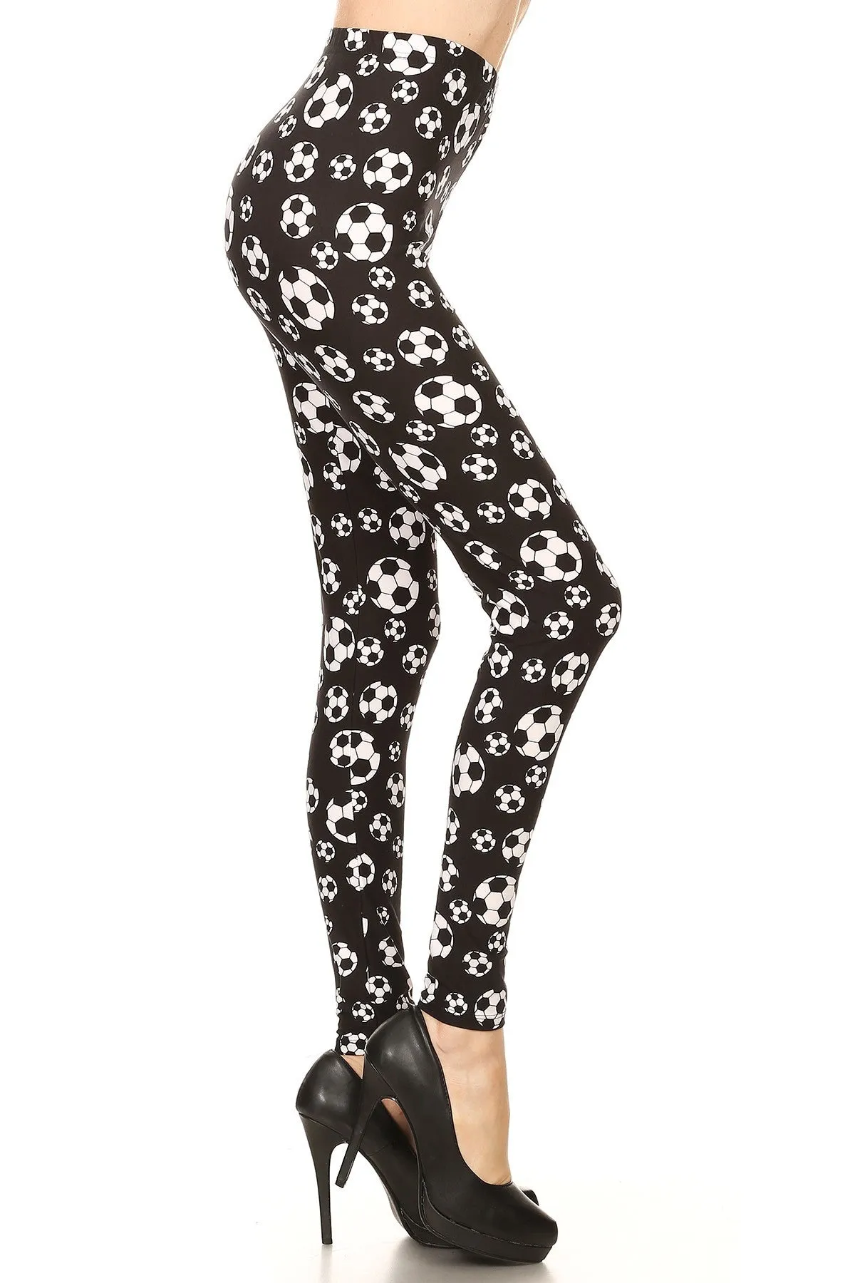 Women's Regular B&W Soccer Ball Sports Pattern Printed Leggings